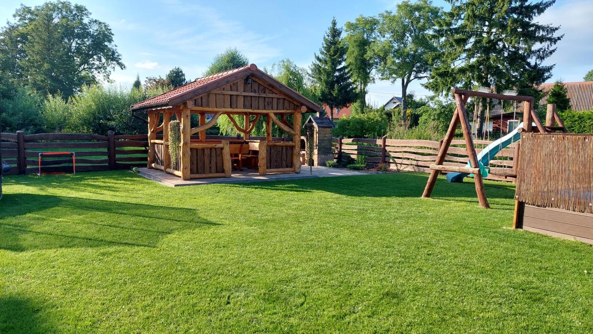 Pokoje U Wiktorii Sztutowo Luaran gambar