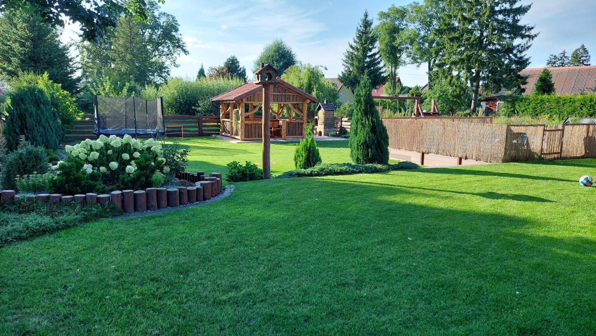 Pokoje U Wiktorii Sztutowo Luaran gambar